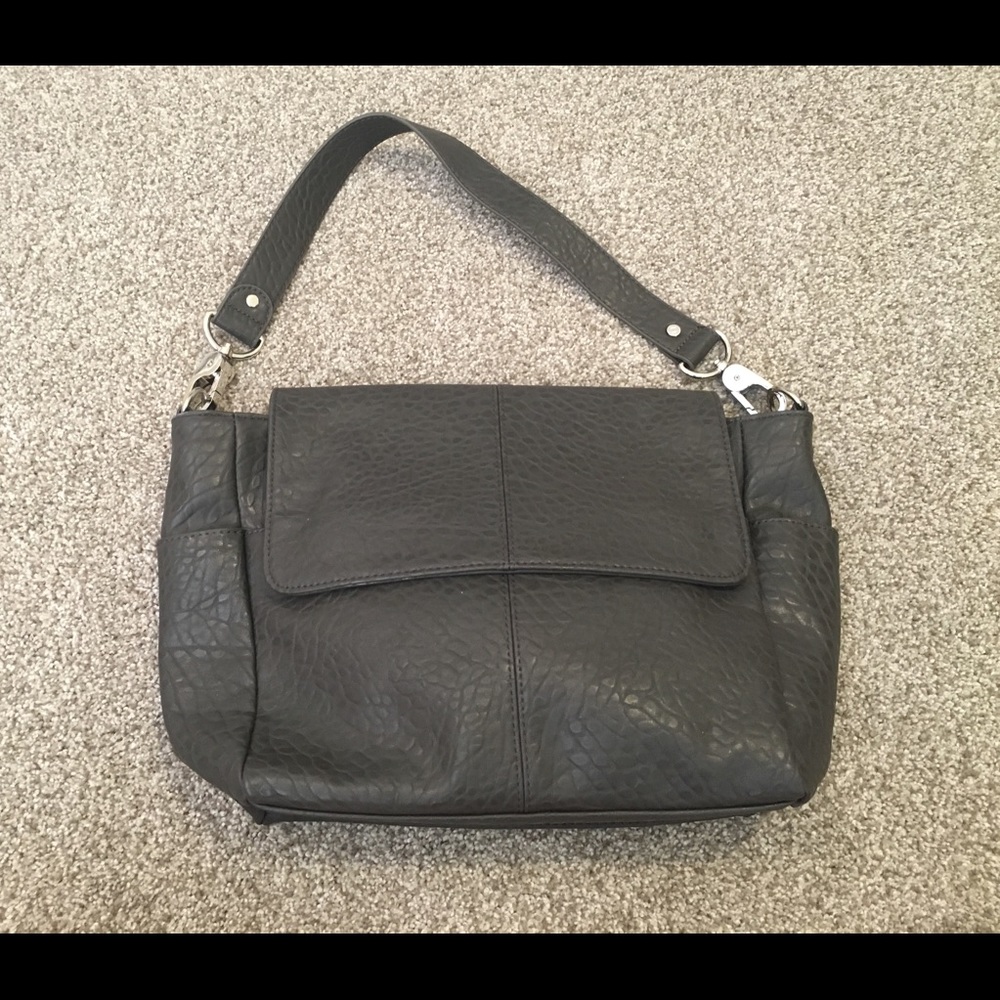 Thirty-One Fashion Week in City Charcoal